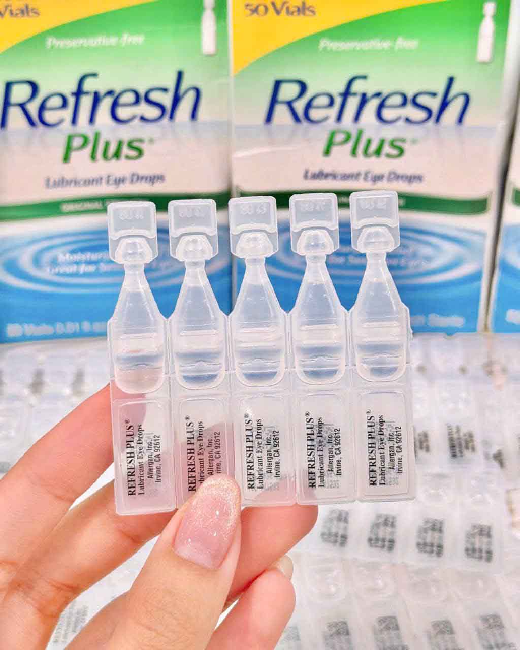 refresh plus lubricant eye drops