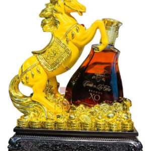 rượu con ngựa phú quý brandy comte de la feres xo