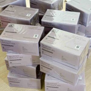 Nước hỗ trợ sáng da Mesoestetic