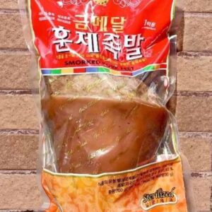 Chân giò heo xông khói Hàn Quốc