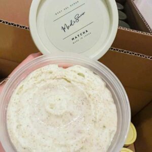 Muối tắm tẩy tế bào chết Medi Snow Body Gel Scrub 200g