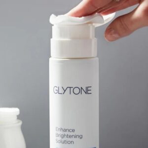 Toner cân bằng tẩy da chết, sáng da Glytone Enhance Brightening Solution