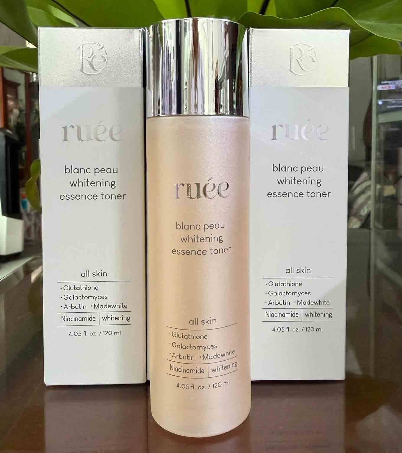 Toner dưỡng ẩm Ruee Blanc Peau Whitening Essence