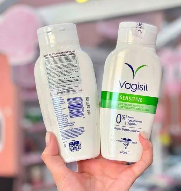 dung dịch vệ sinh vagisil trắng