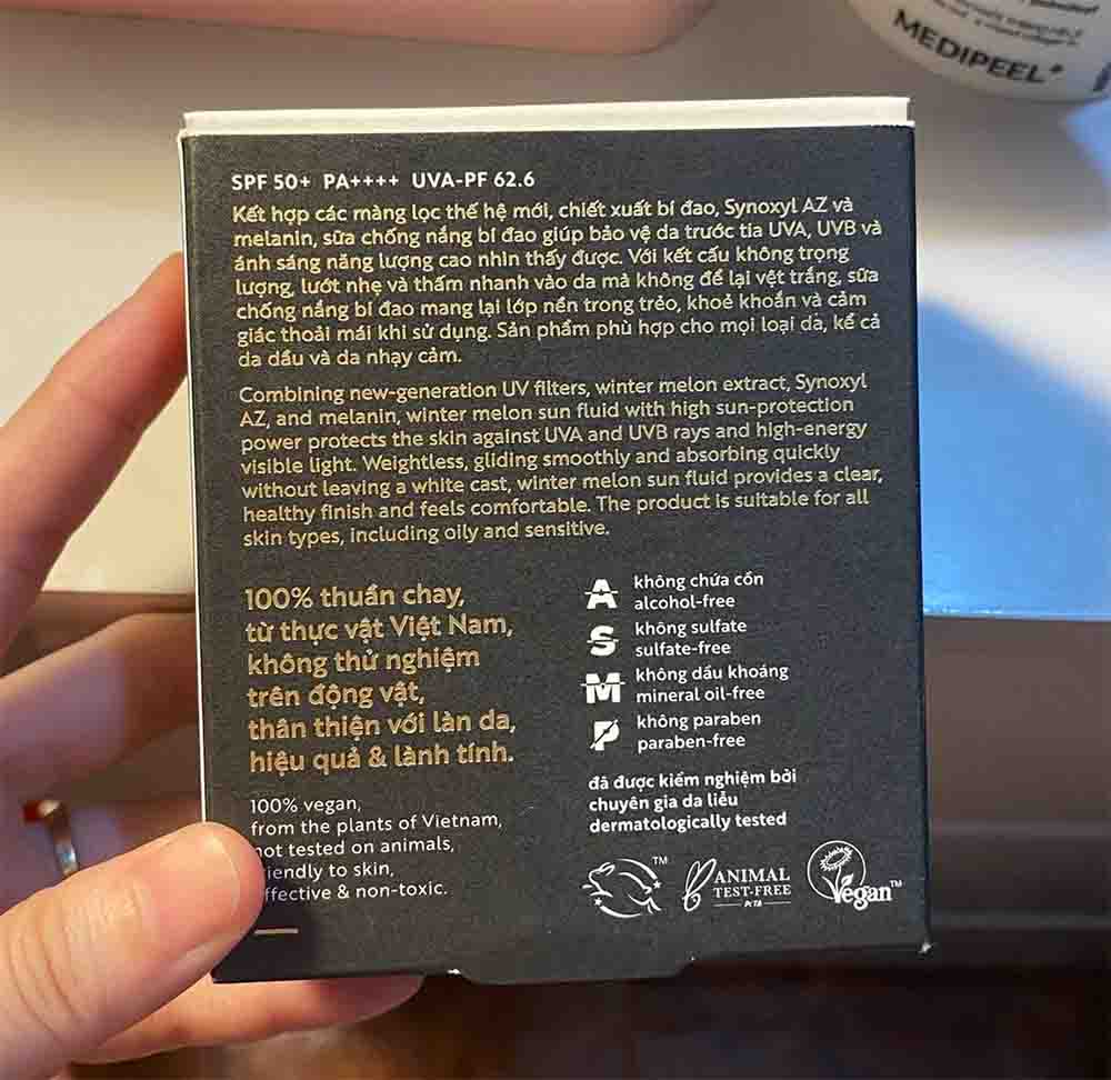 Sữa chống nắng Cocoon bí đao Winter Melon Sun Fluid
