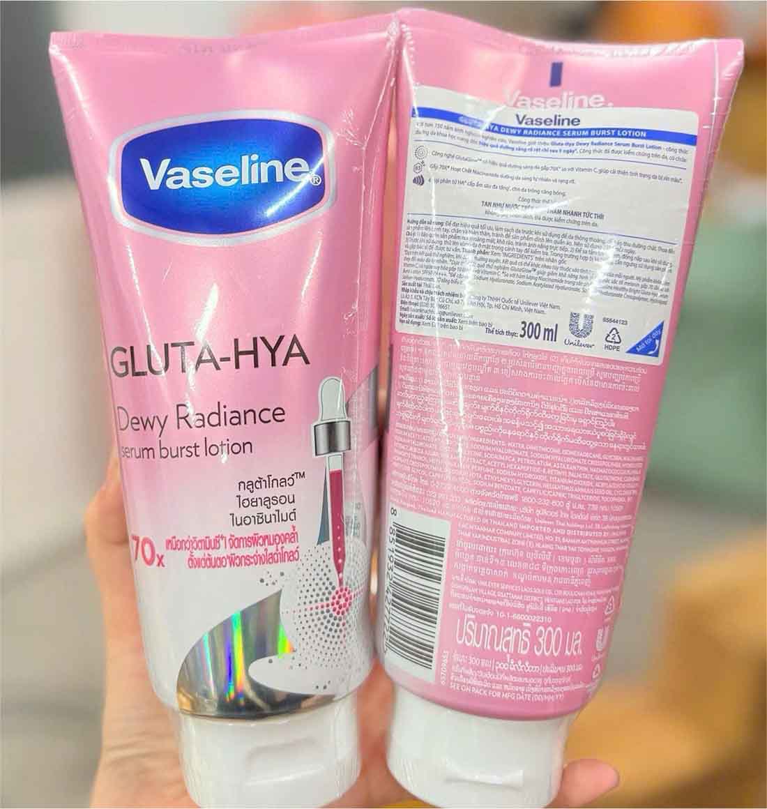 Vaseline Gluta-Hya Dewy Radiance Serum Burst Lotion màu hồng