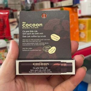 cocoon tẩy tế bào chết môi