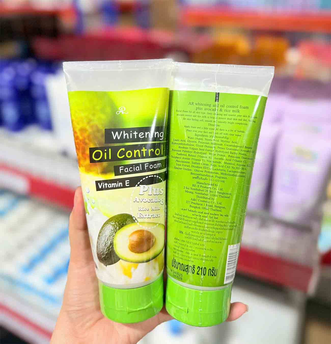 sữa rửa mặt bơ thái