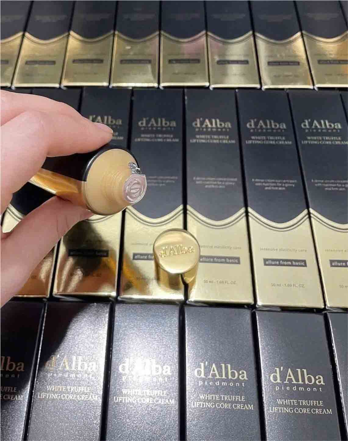 Kem dưỡng d Alba White Truffle Lifting Core Cream