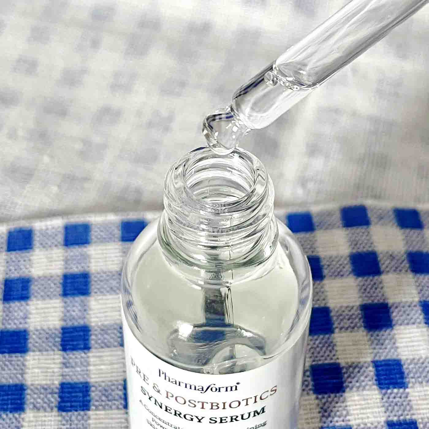 Tinh chất cân bằng da Pharmaform Pre & Postbiotics Synergy Serum