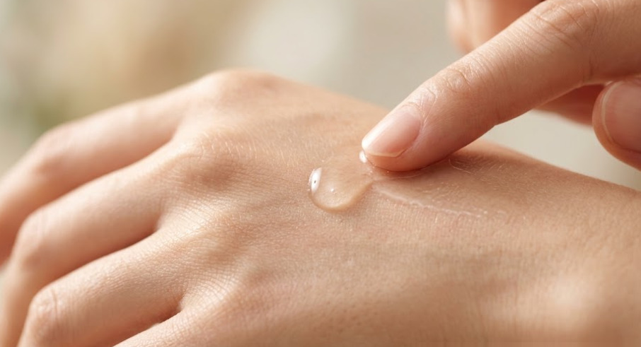 Làm thế nào để kết hợp an toàn giữa serum Pretty Skin Melas Plus với BHA hoặc Retinol?