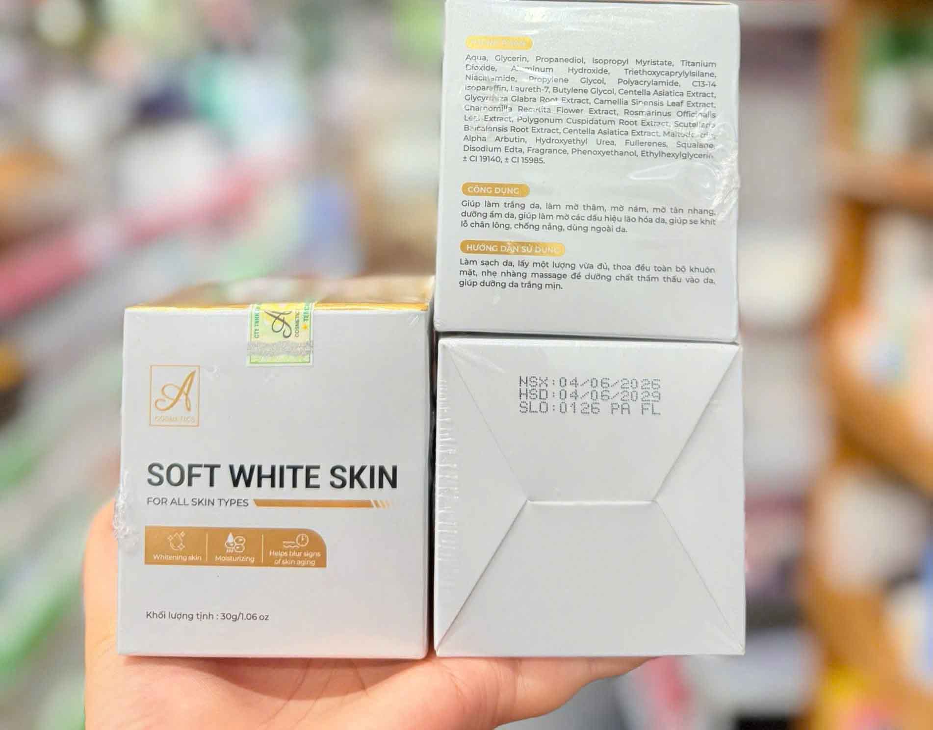 Kem Soft White Skin A Cosmetics dưỡng ẩm
