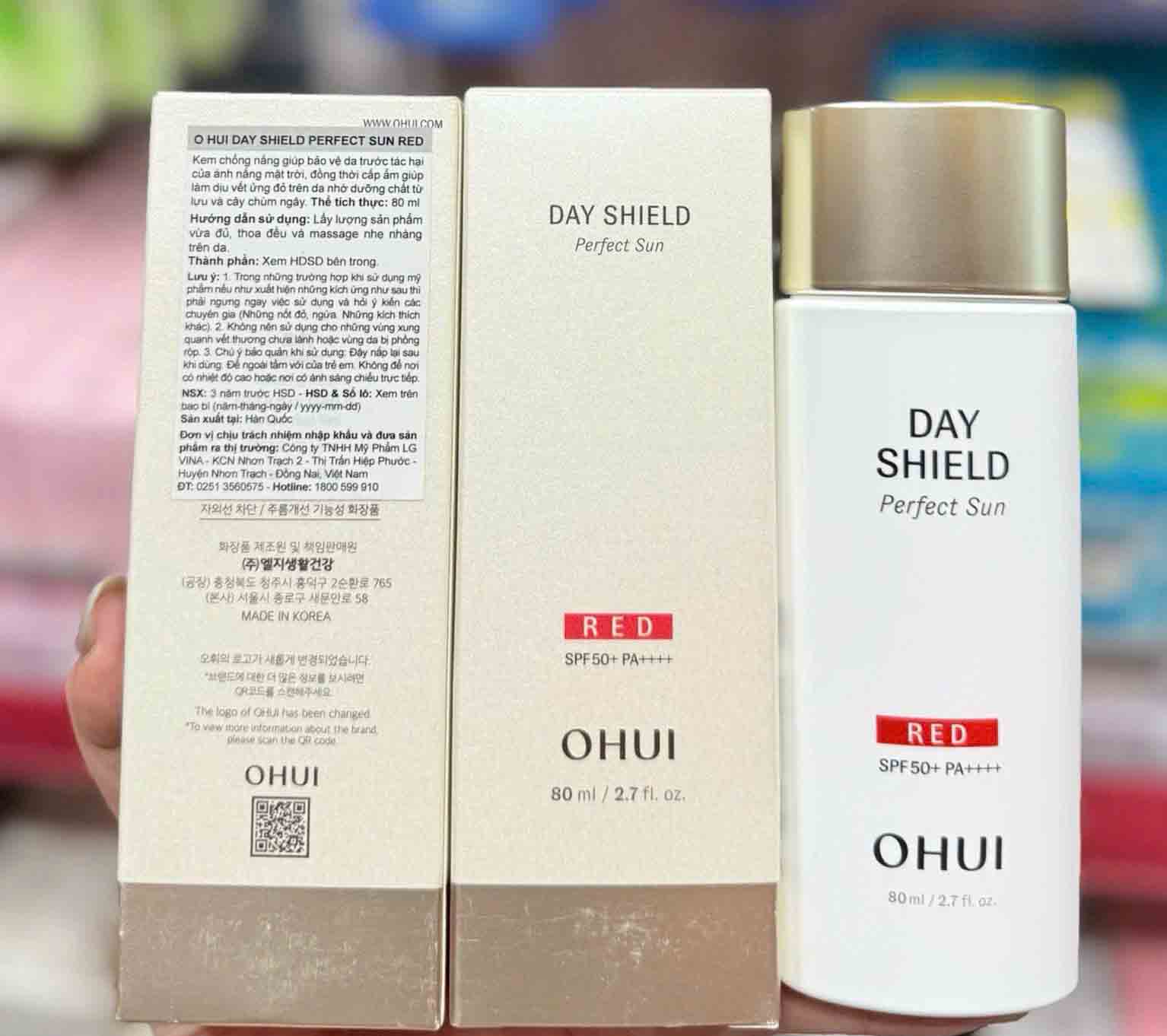 kem chống nắng ohui day shield perfect sun red